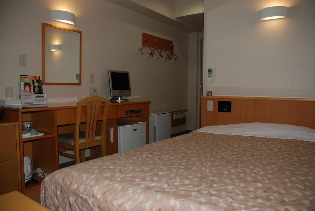 Best Inn Uozu Phòng bức ảnh